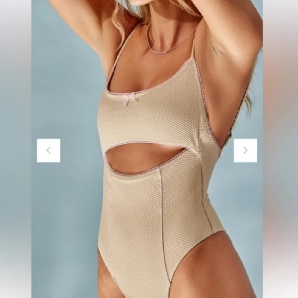 New!Frankies Bikinis Julianne Waffle Cheeky One‎ Piece Swimsuit